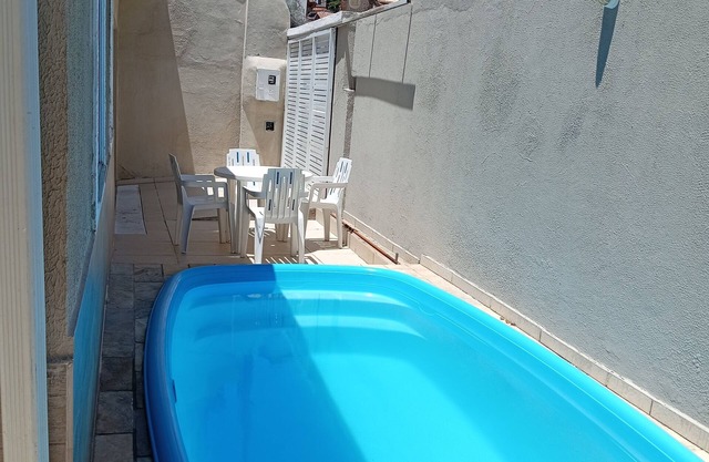 Cozy house in Arraial do Cabo with Aria Gumert, we accept pets.