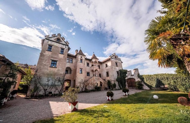 Country House 'Zinnenberg' with Mountain View, Private Terrace and Wi-Fi