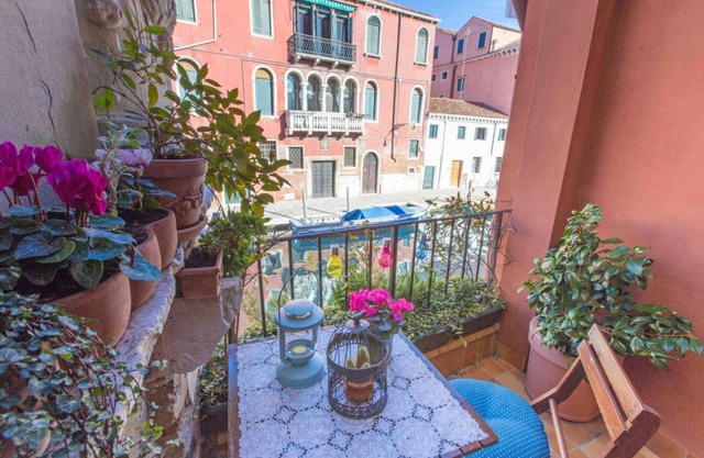 CA CAMMELLO - Private Terrace and Canal View