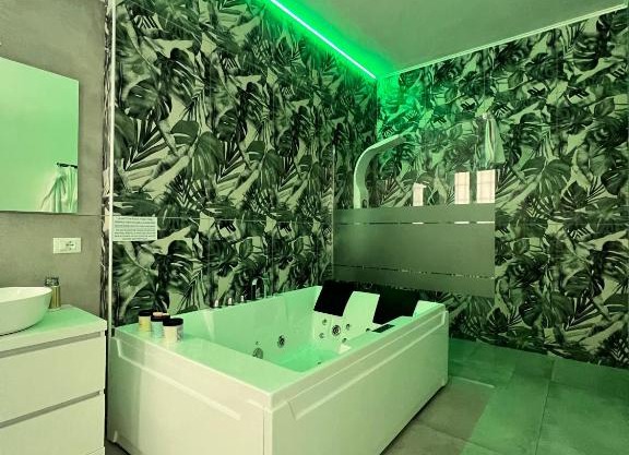 CA FOSCARI HARMONY Jacuzzi Apartment