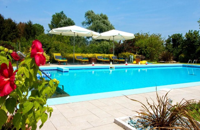 CA' LEONE - Regina Vittoria - Apartment with Pool