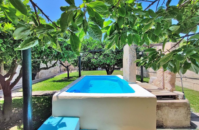 Ca S'Escolà 175 traditional Mallorcan house with garden, large barbecue and WiFi