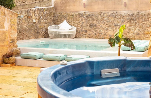 Ca Sa Padrina - Wonderful townhouse with pool in Vilafranca de Bonany