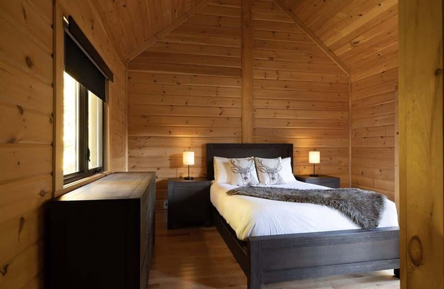 Edge of Lake Walfred - Spa - Mistral Club Walfred