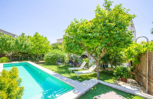 Ca Ses Monges Mallorcan house for 10 with swimming pool in Mancor de la Vall