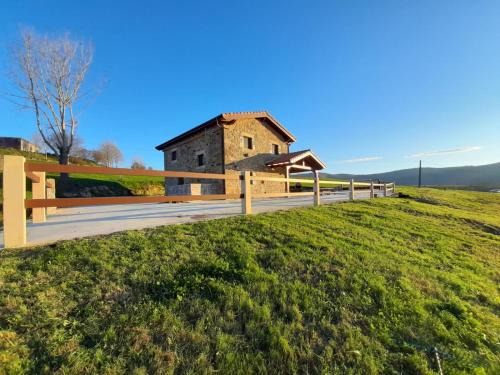 Cabaña con Barbacoa y chimenea en Cantabria