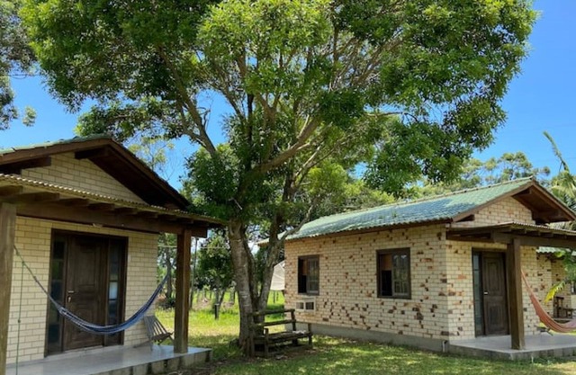 Cabana c/ Piscina na Praia