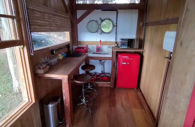 Cabana Chinesa em Ibiúna Próxima Estrada do Vinho