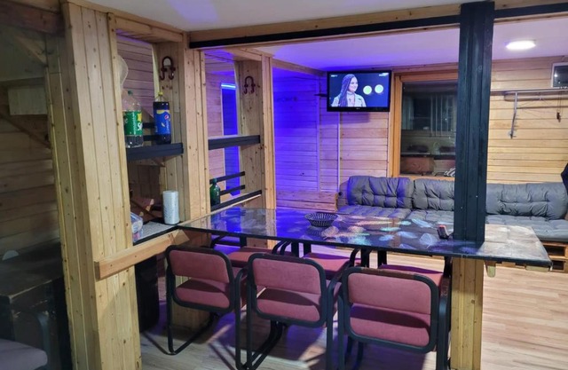 Cabana Rosie