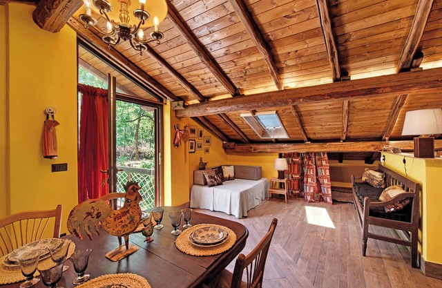 Cabin 'La Baita' with Mountain View, Wi-Fi and Air Conditioning