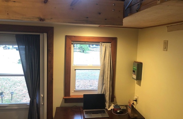 Cabin/Tiny Home for Two