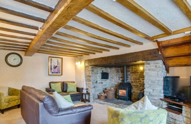 Cae'r Mynach Cottage