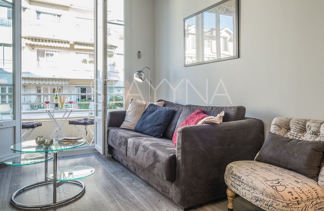 Café 1 bedroom apartment VRBO