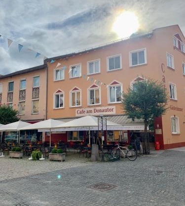 Café am Donautor