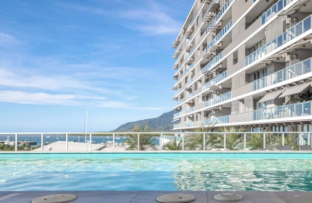 Cairns Coastal Charmer Your Waterfront Sanctuary