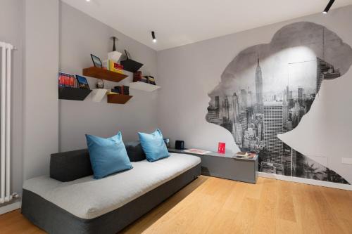 Caldarese Apartment with Balcony by Wonderful Italy