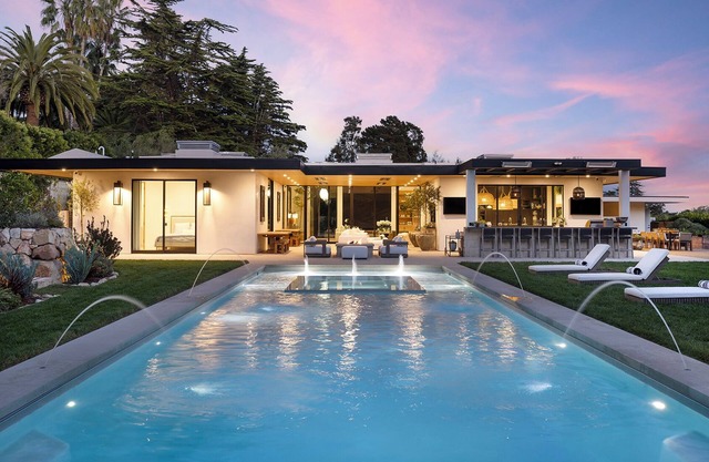 California Cool Resort Living