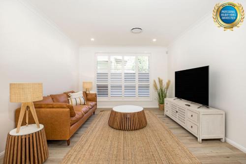 Callala Sunrise Pet Friendly 5 Mins Walk to Beach