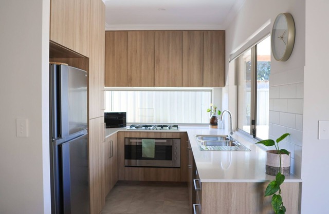 Calm and Comfortable Home | Close to Fremantle