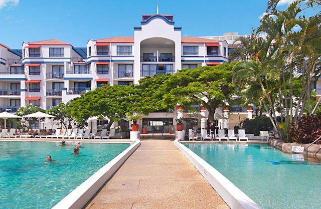 Calypso Plaza Unit 220 - Coolangatta Beachfront - Min. 3 Night Stays!