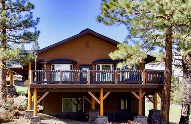 Camas Family Cabin
