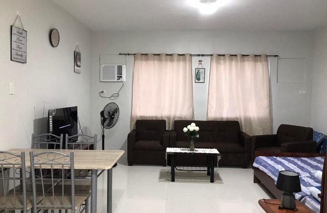 Camella Homes Bacolod Condo - Ibiza Bldg Unit 5O for rent! with WIFI and Netflix!