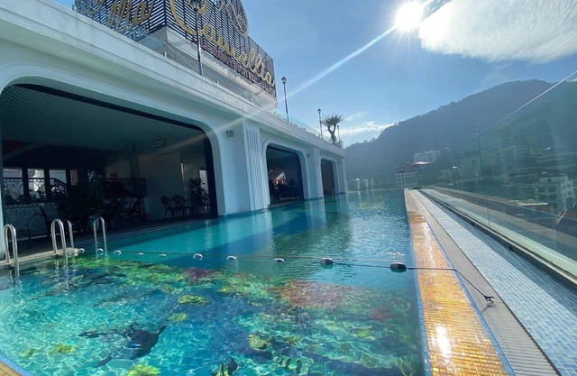 Camellia Luxury Hotel Tam Đao