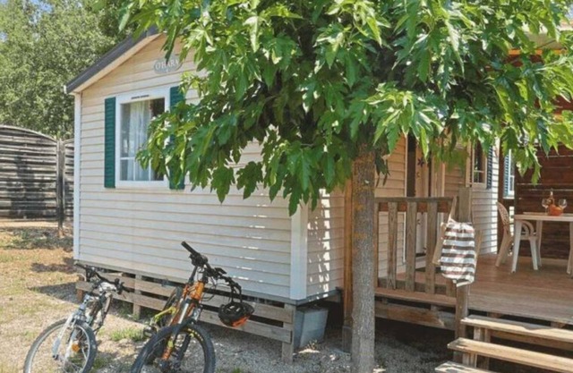 Camping 2 étoiles - Parc aquatique - efadcb