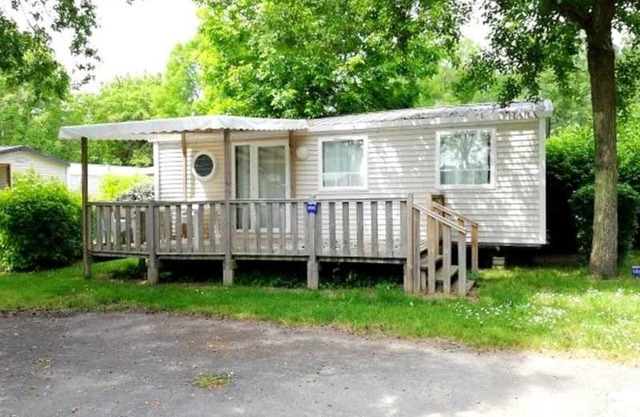 Camping 4 étoiles - Piscine - ccbbgdb