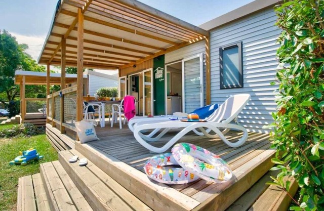 Camping 4 étoiles - Piscine - ccbbgdf