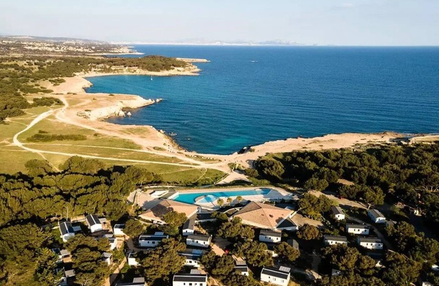 Camping de l'Arquet Côte Bleue* - Mobile home Family LV Clim 4 Rooms 6 people