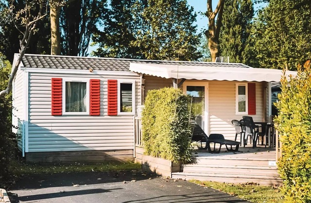 Camping de la Gères * - Mobil-home Bermuda 31 m2 6 persons