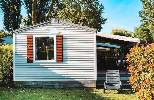 Camping de la Gères * - Mobile home Fiji 30m2 6 people