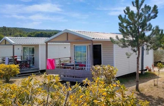 Camping 3 étoiles - Piscine - ccbaega