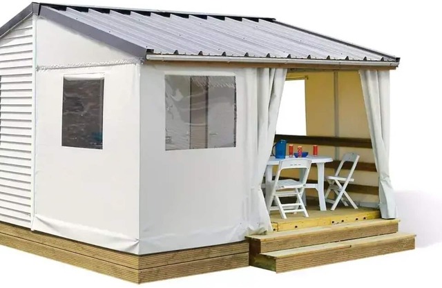 Camping Le Pont de Mazerat * - Tit'Home: A perfect compromise between the tent and the 5-person mobile home