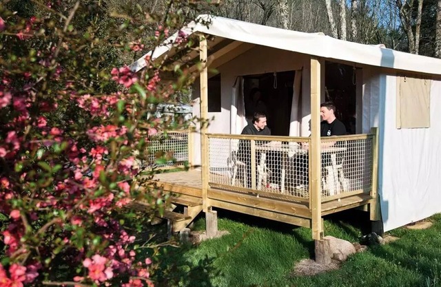 Camping Le Roubreau* - Sahari 3-room tent 4 people Without Sanitary