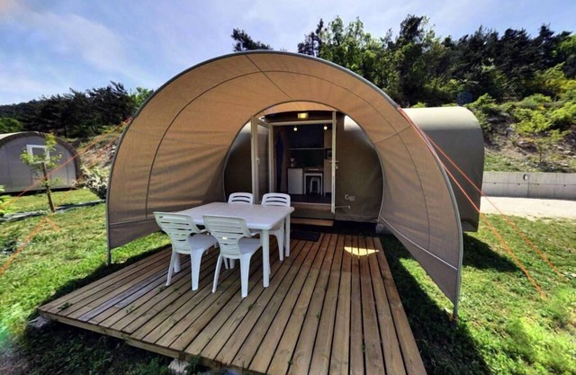 Camping les Princes d'Orange* - Coco Sweet 2 rooms 4 people Without Sanitary