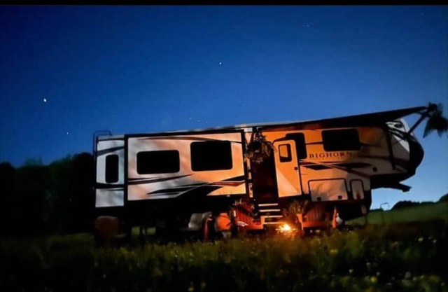 Camping or Glamping you decide! Near Tuscaloosa.