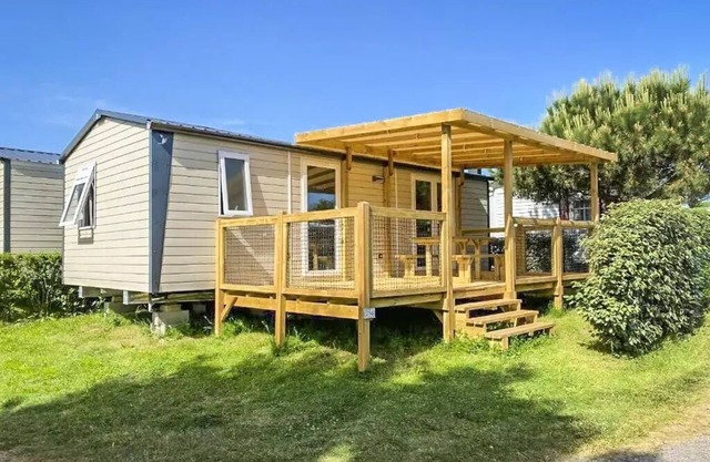 Campsite La Riviera * - Mobil Home 4 Rooms 6 People + TV