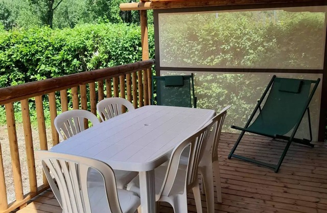 Campsite Le Colombier * - Jungle Lodge 3 rooms 5 people