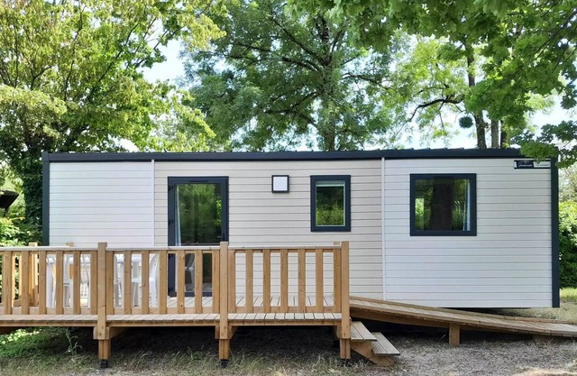 Campsite Le Colombier * - Mobile Home PMR 3 rooms 4 people