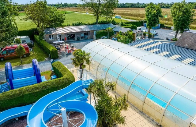 Campsite Le Robinson * - Cozy LV Plancha 3-Room Mobile Home 4 adults + 1 child under 12 years old