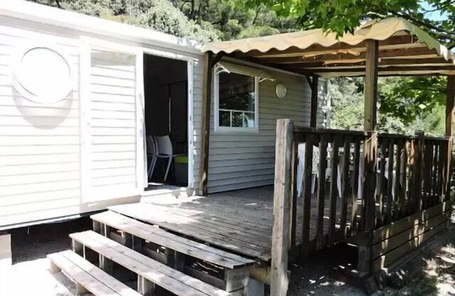 Campsite Les Terrasses Provençales * - Mobilhome 0'HARA 5 people