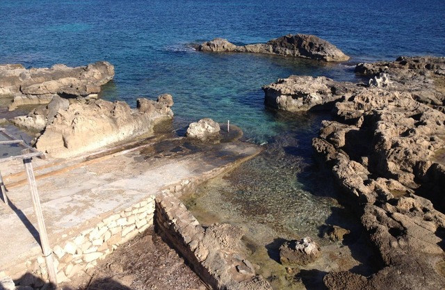 Can Lorac - House in Cala Llonga 3 bdrm close to the beach shops and restaurants