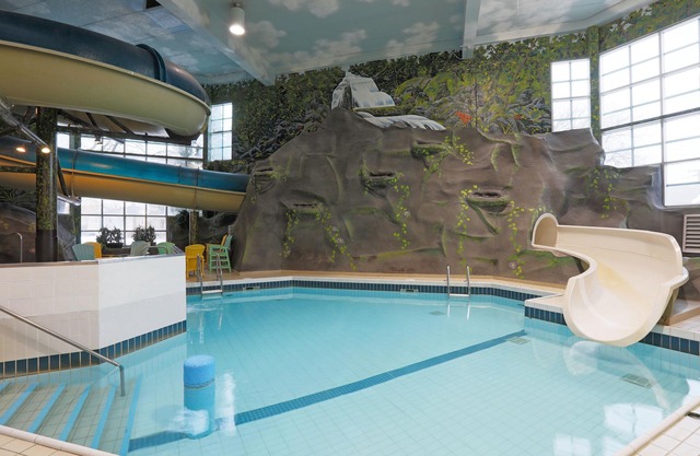 Canad Inns Destination Centre Windsor Park