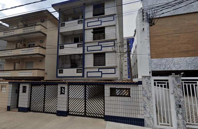 Canal 5 Embaré a 500 m da Praia