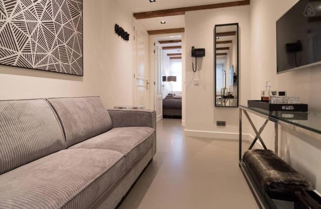 Canal Dream Apartment