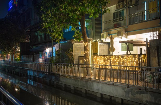 Canal View Lo-ha guest house, Contactless Check-in