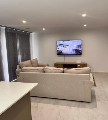 Canberra 3 Bedroom home to remember