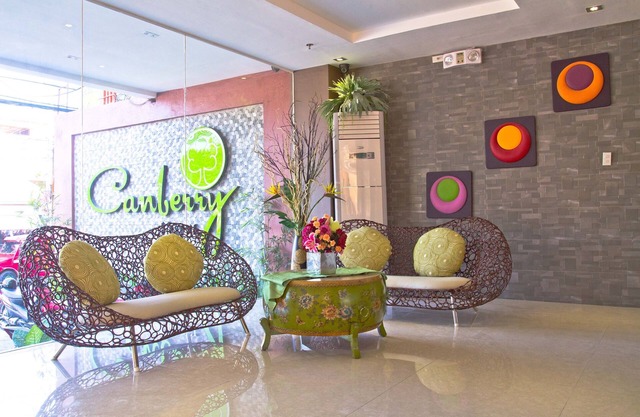 Canberry Hotel